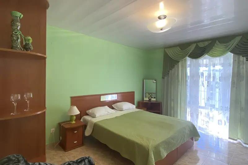 Двухместный номер с диваном